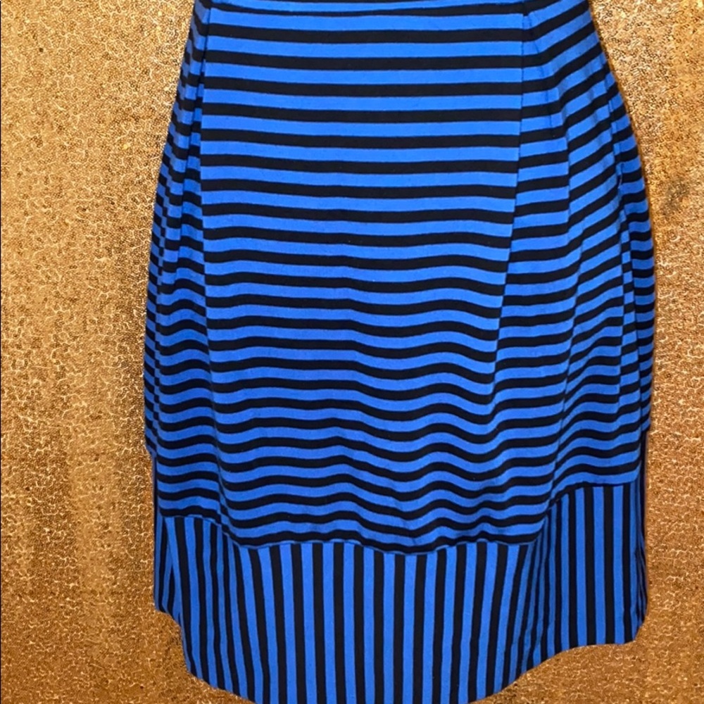 ✨Black & Blue Mid dress - Picture 3 of 9